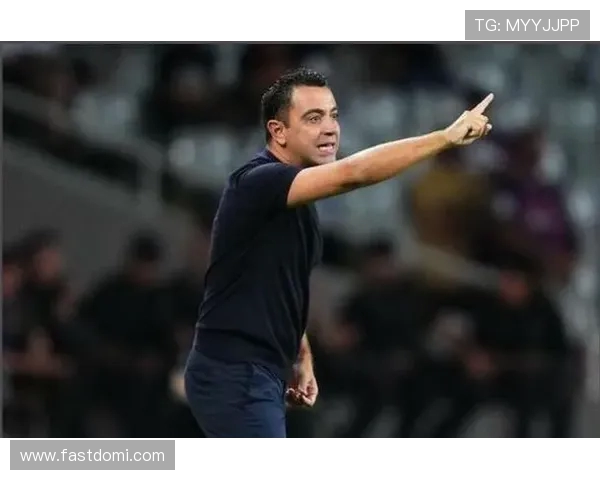 马马杜法尔亮相巴萨一线队训练 哈维曾重点关注其潜力表现